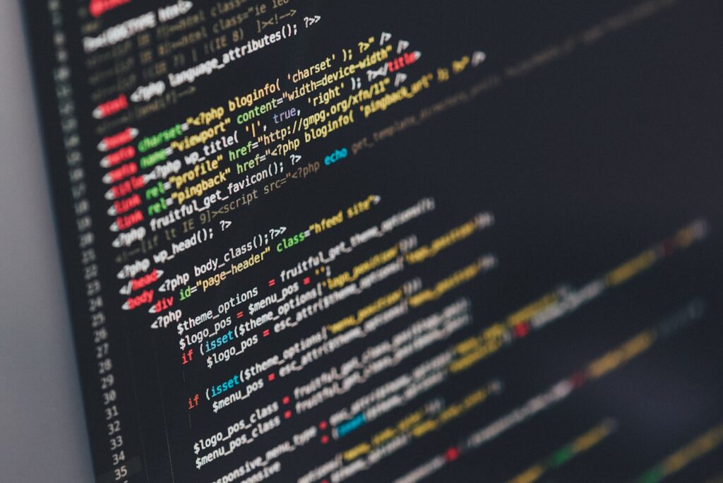 PHP i HTML kod WordPress teme u uređivaču koda na ekranu